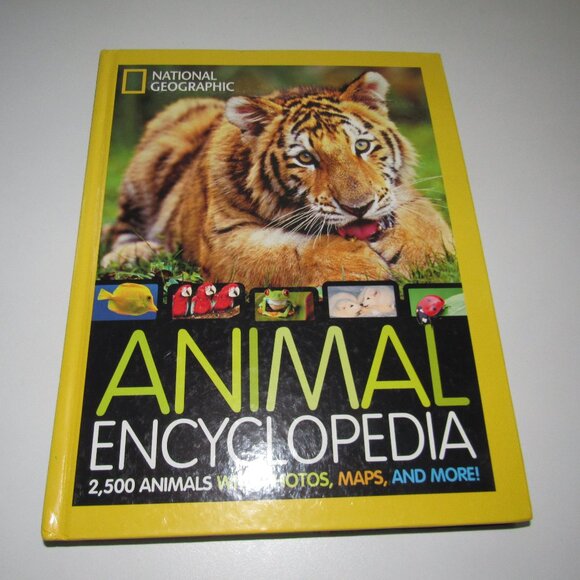 National Geographic Animal Encyclopedia Hardcover – 2,500 Animals with Photos + - Picture 1 of 3